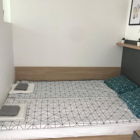 Home Apartment Luna 1 Skopje Eksteriør billede